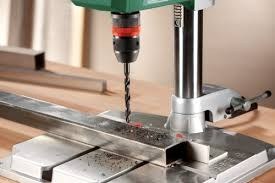 دریل ستونی بوش مدل PBD 40 ( 13 میلیمتری- 710 وات )